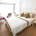 Sade Panzió